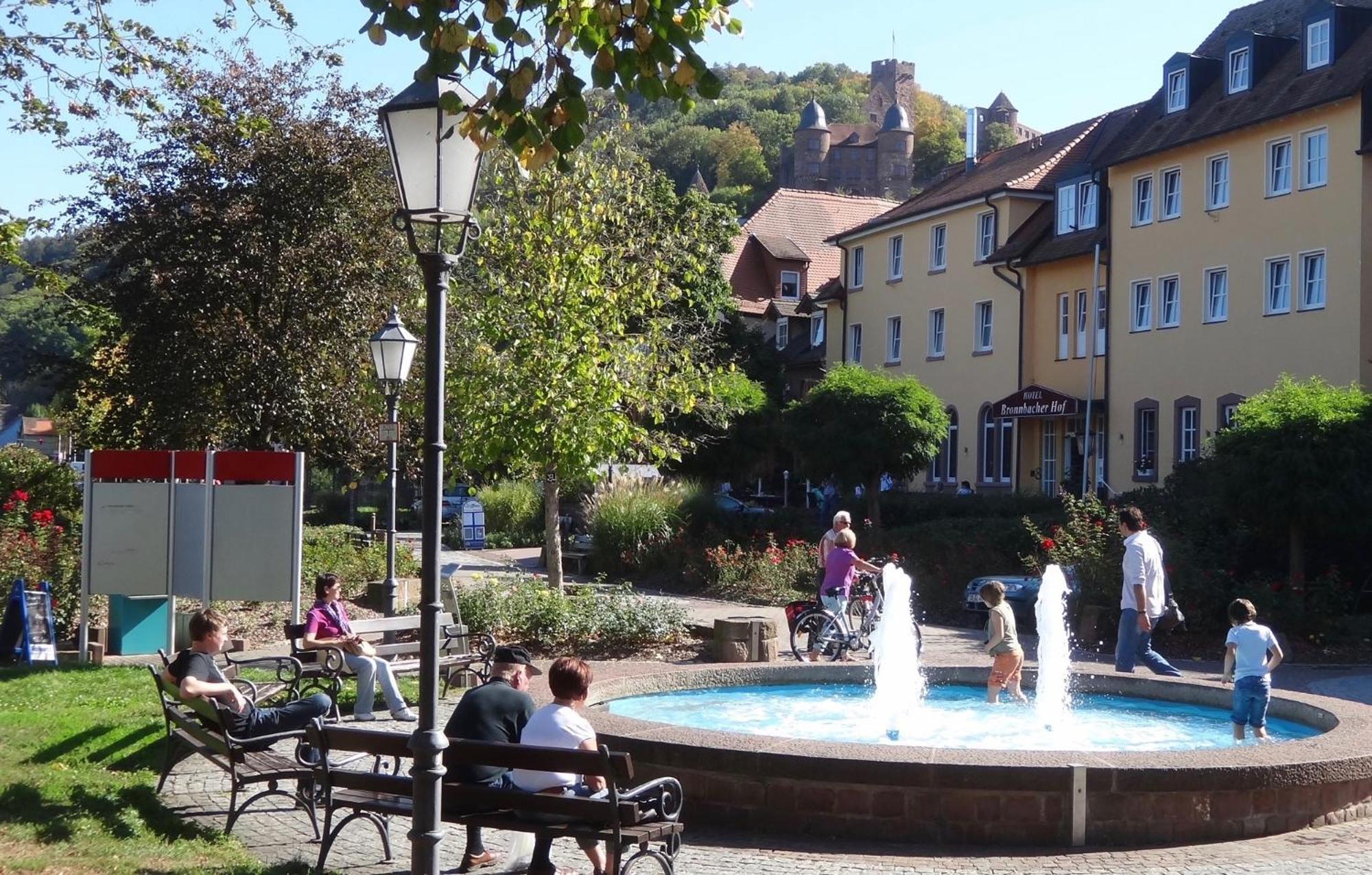 Hotel Bronnbacher Hof Wertheim Exterior photo